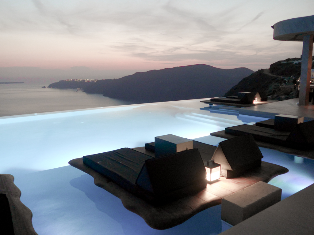 Cavo Tagoo Santorini